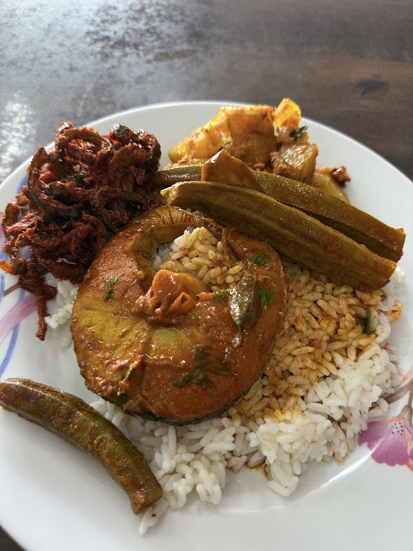 Veera's Hot and Spicy Restaurant - Photo 1