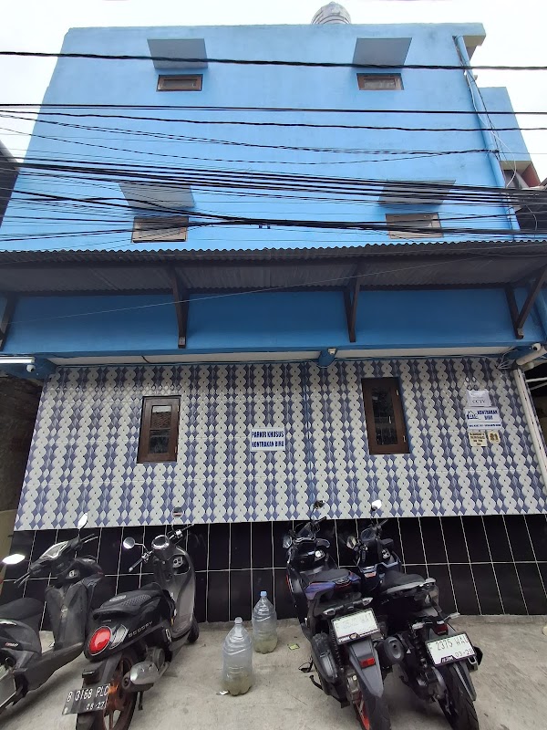 Kontrakan Biru
