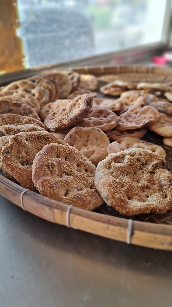 Gong Piang - Photo 1