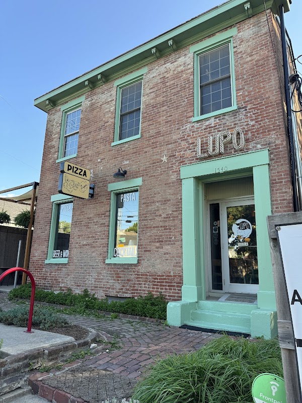 Photo by Victoria Helton