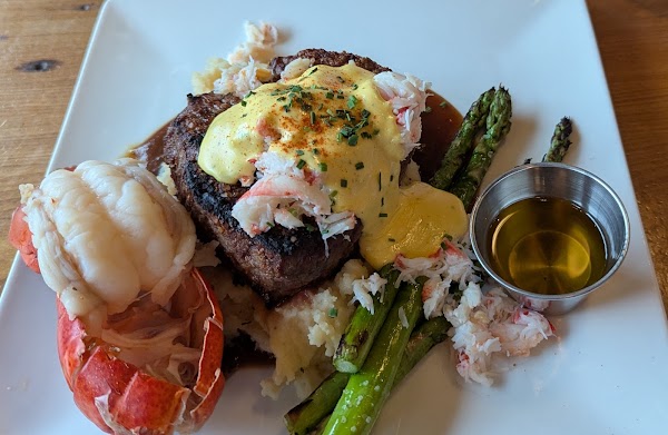 Photo by Lisa Zarzeczny