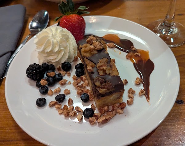 Photo by Lisa Zarzeczny