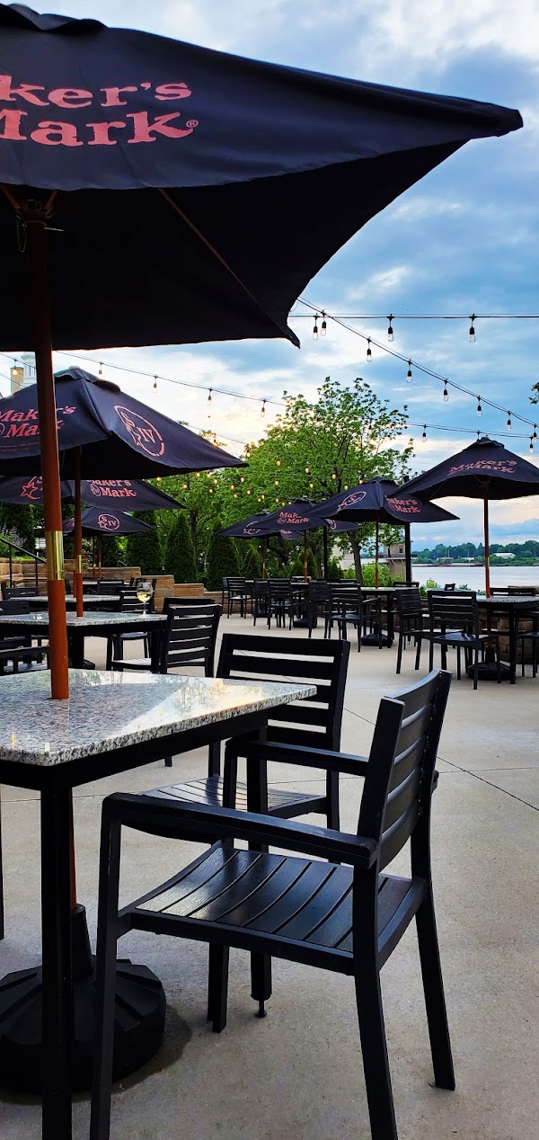 WATERSIDE CAFE exterior