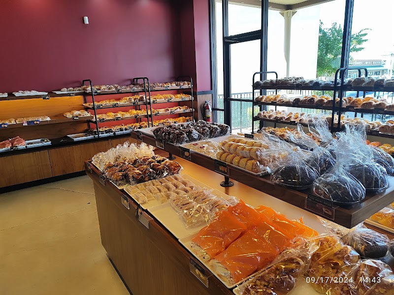 85°C Bakery Cafe - San Antonio photo 1