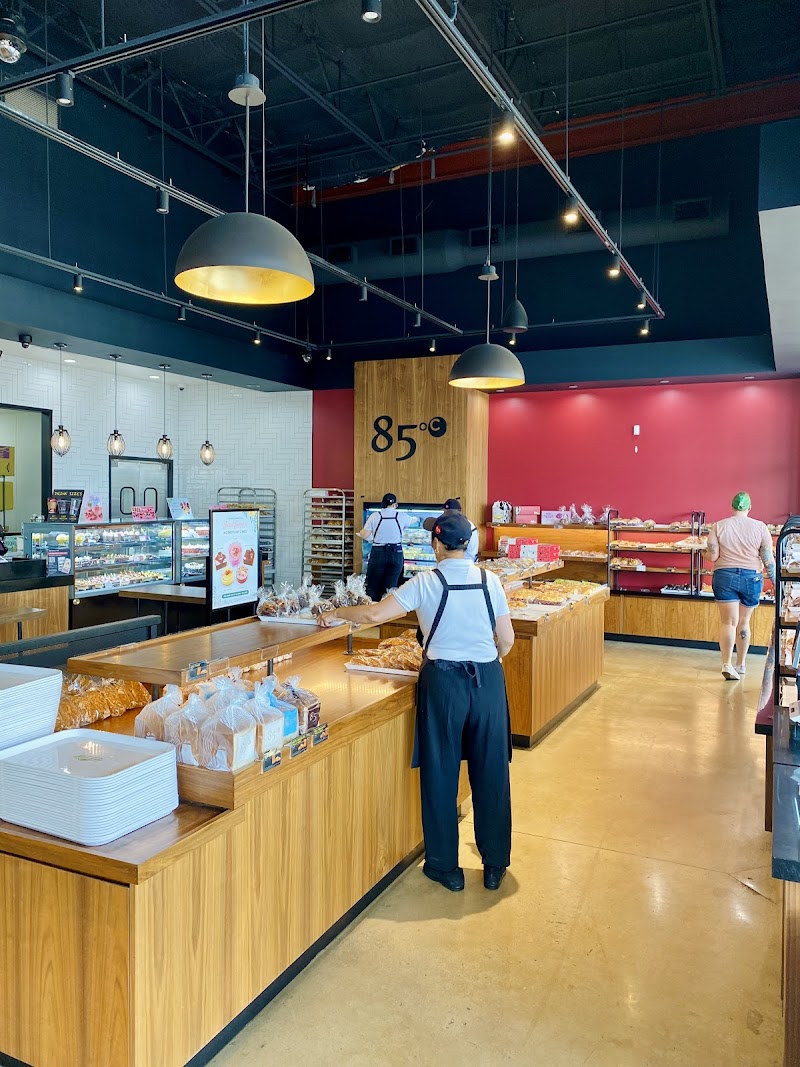 85°C Bakery Cafe - San Antonio photo 4