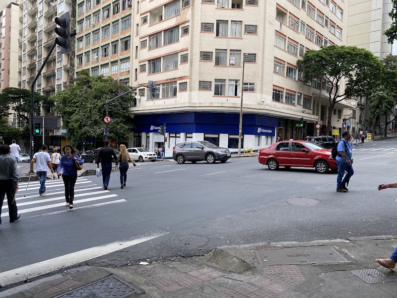 Oral Odontologia - Implantes dentarios, Ortodontia, Invisalign, Dentista em Belo Horizonte - Centro - foto 3