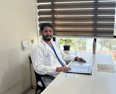 Dr. Satwik B Metgud Gynaec Laparoscopic surgeon and Fertility Specialist in Belgaum - Image 2