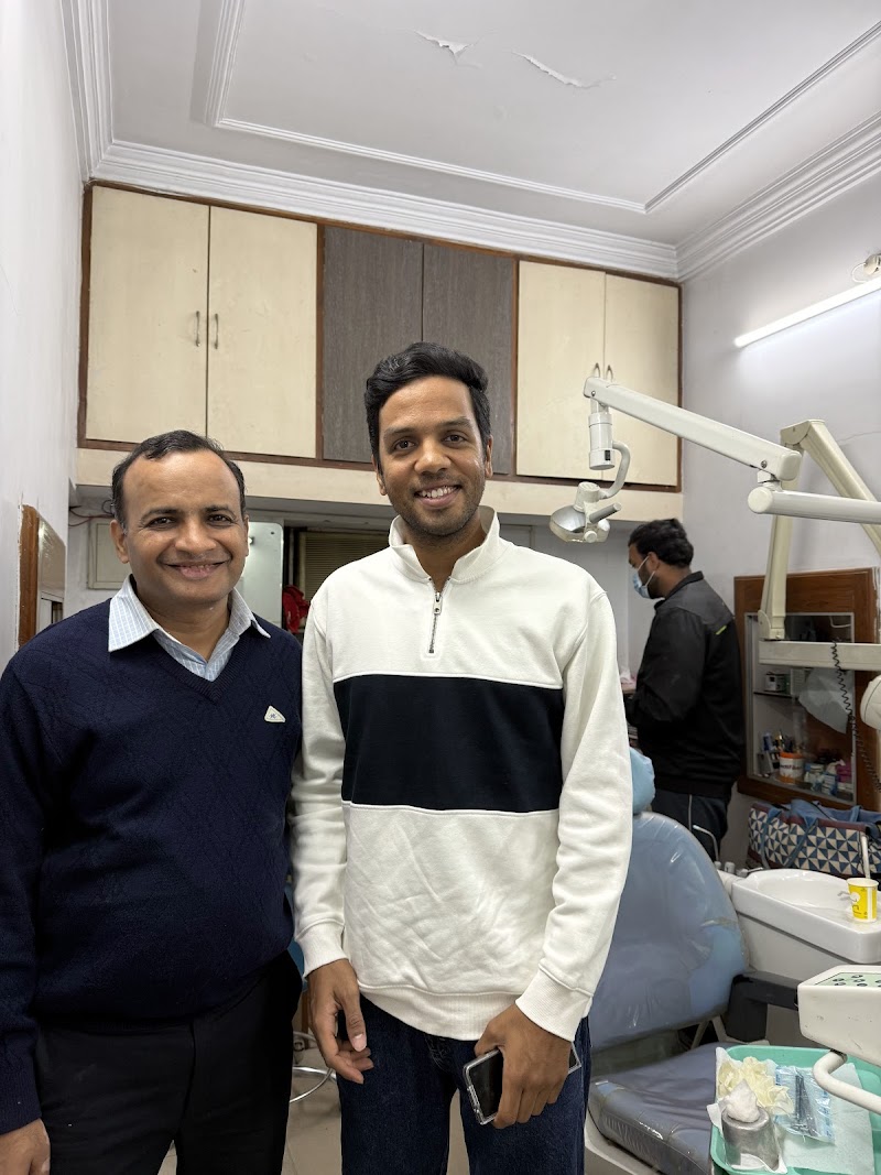 Dr Dheeraj Gupta - Gupta Dental Clinic