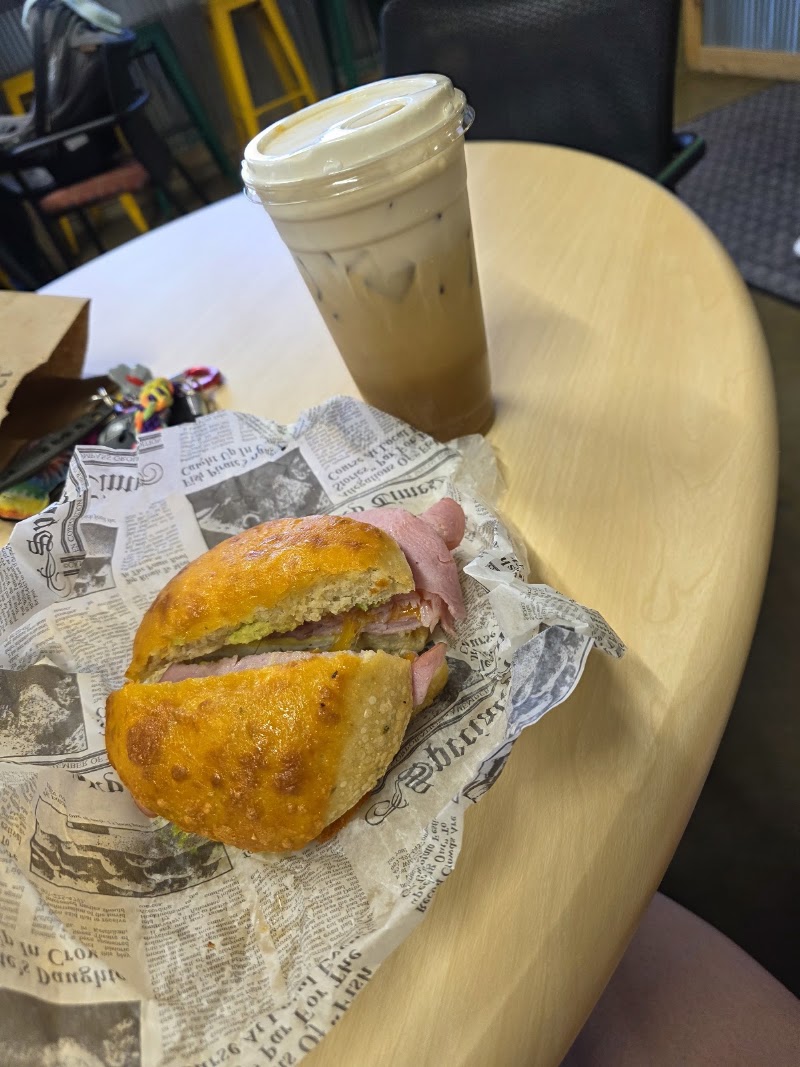 Day Tripper Bagel Company photo 3