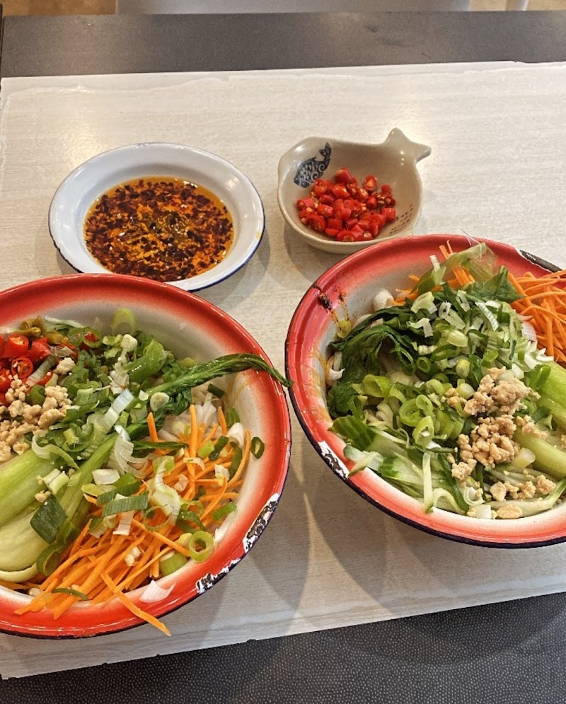 Peoples Inn Dumpling House 人民公社饺子馆 photo 6