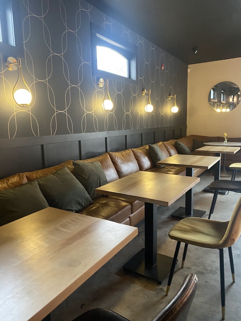 LOLI Café & Lounge photo 3