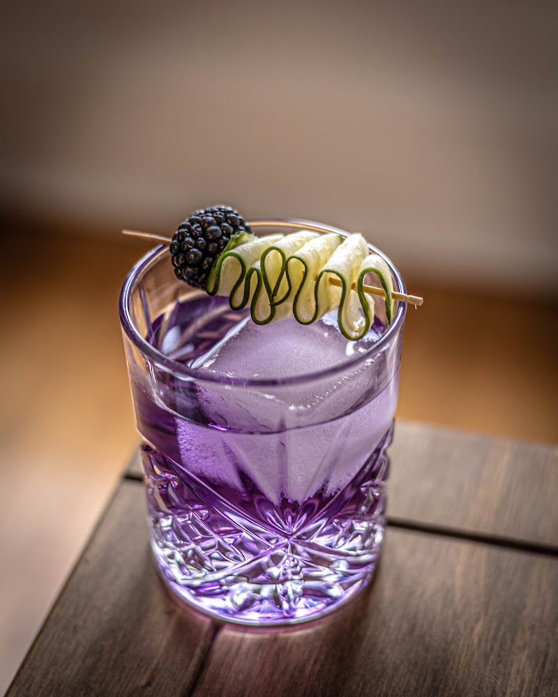 LOLI Café & Lounge photo 2