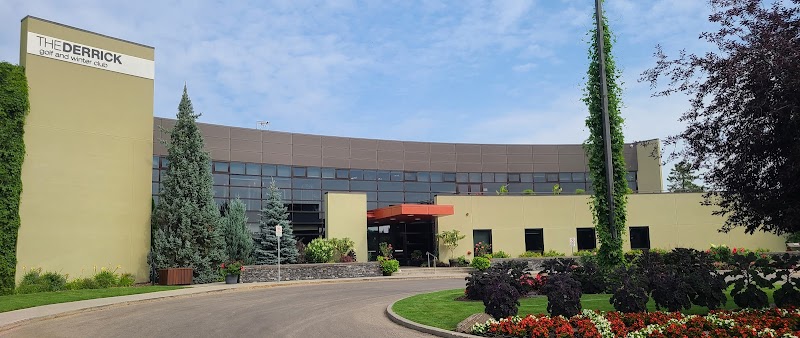 Derrick Golf and Winter Club Playroom Preschool