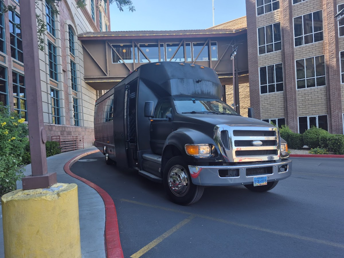 Your Vegas Party Bus: Google Places image 4