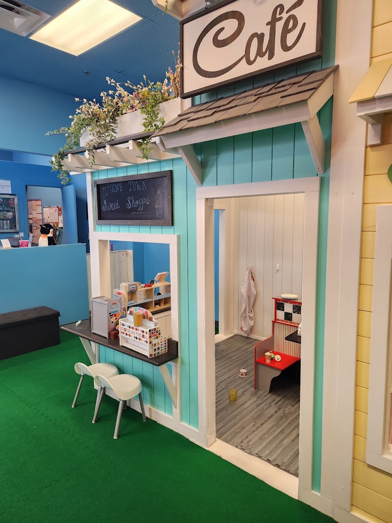 TeenyTown Playland photo 4