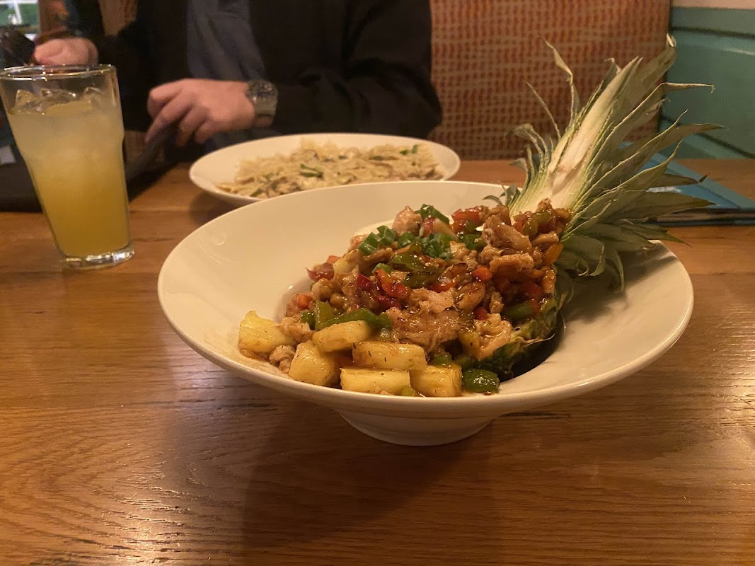 Bahama Breeze photo 3