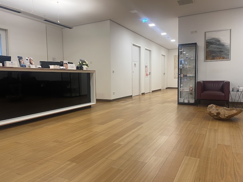 Gallery 3