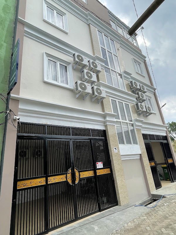 KOST NAYLA