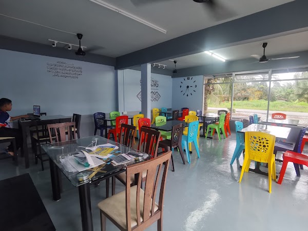 D'Cafe Ali - Photo 1