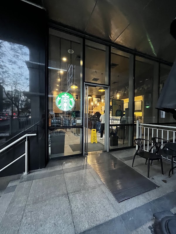 Starbucks Sunlife Financial Center