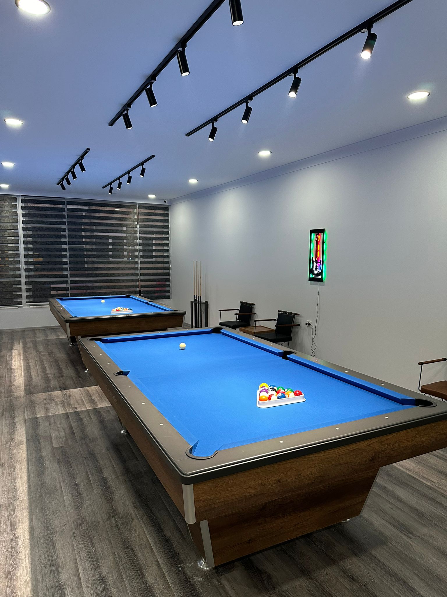 Break Cafe & Bilardo mekanı