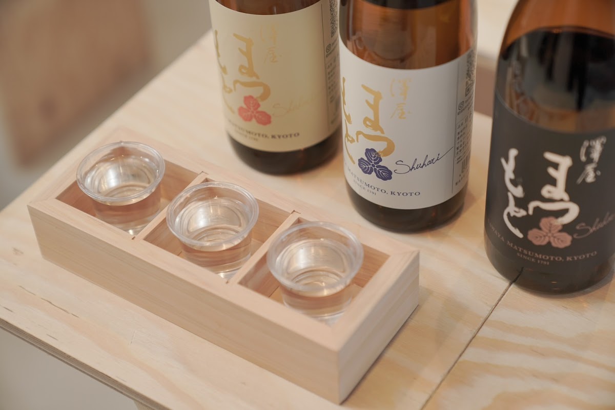 京の酒カフェ 十三八