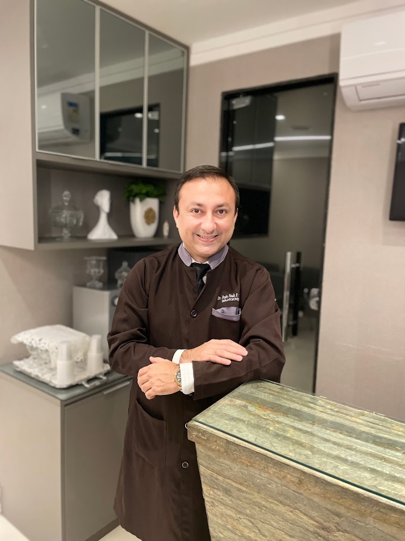 Clínica Otorisus | Invisalign | Implante Dental | Lente de Contato Dental | Hof | Implante coclear | Bera c/ Sedação - foto 4