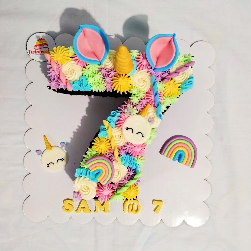 TwinnieCakes