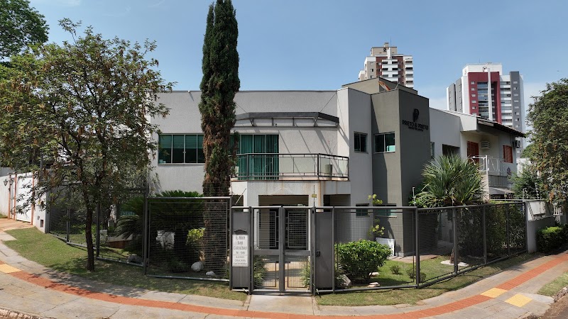 Clínica Odontológica | Prieto & Prieto | Dr. Lucas Prieto & Dra. Andréa Steilein - foto 3