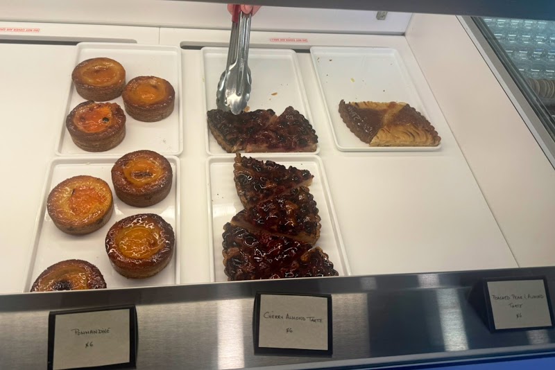 CRÉMEUX French Pâtisserie photo 3