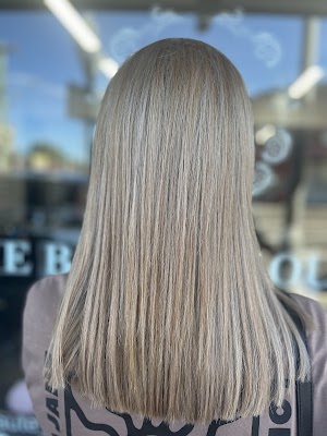 AC HAIR STUDIO photo 3