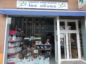 Centro Veterinario Los Olivos/ Huesca
