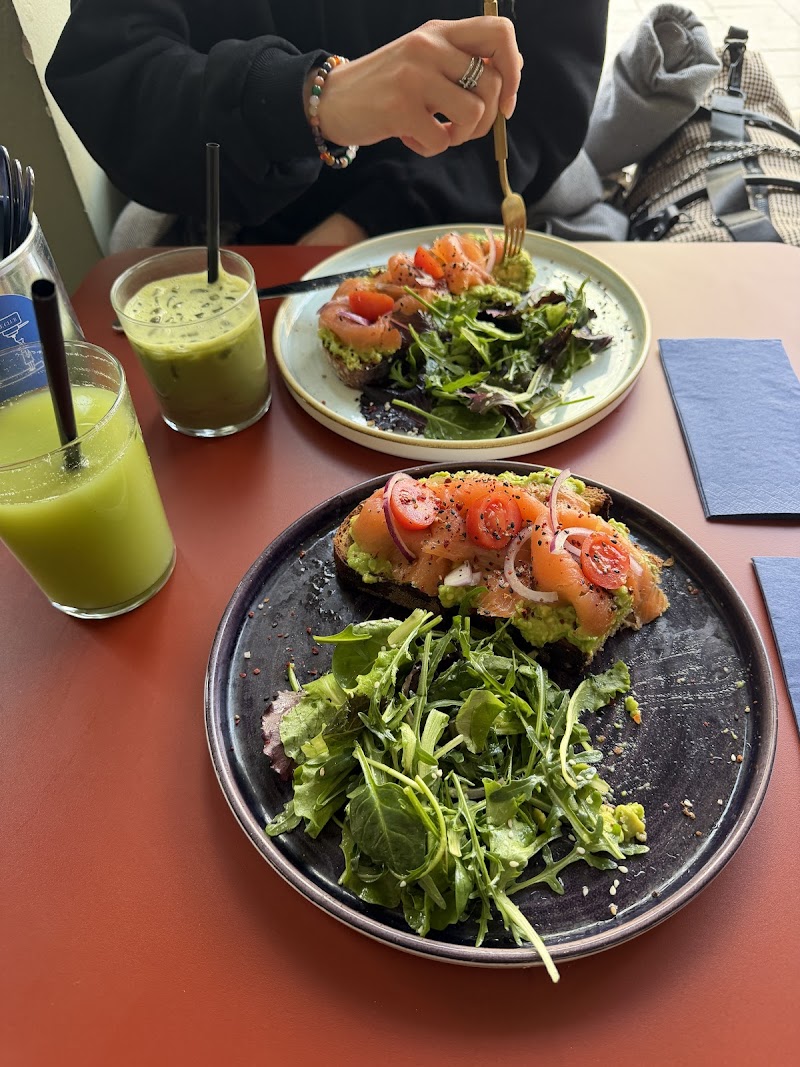 FØXY CØFFEE CLUB photo 3