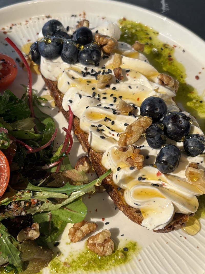 FØXY CØFFEE CLUB photo 5