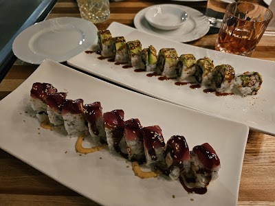 Oishii - Sushi & Pan Asian - Fort Worth photo 2