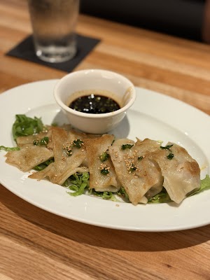 Oishii - Sushi & Pan Asian - Fort Worth photo 3