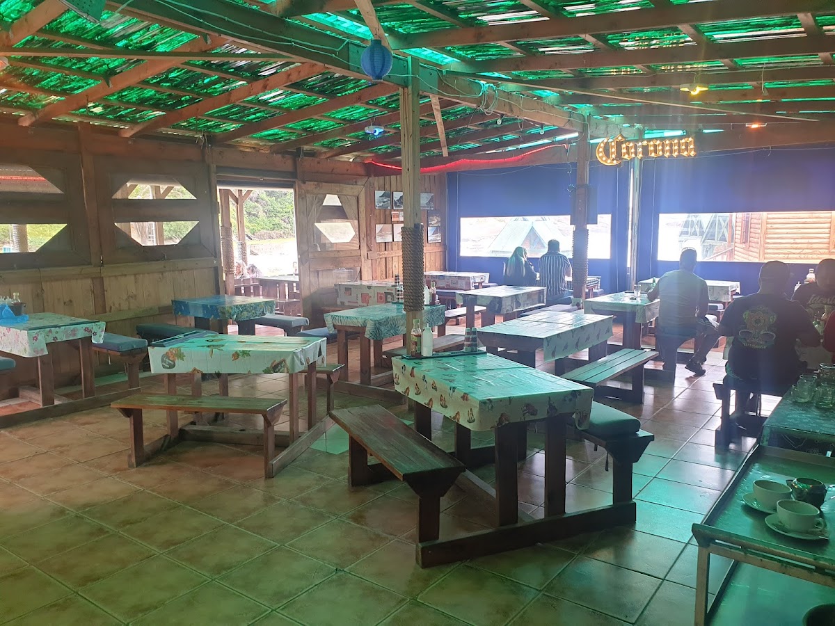 Vikki's At The Beach restaurant in George, Garden Route