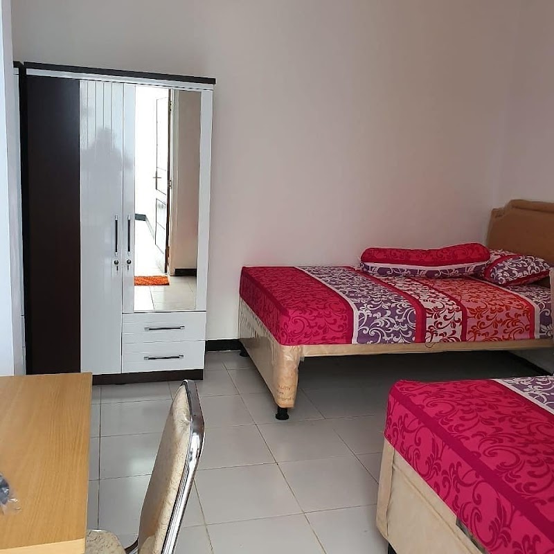 KOST PUTRI