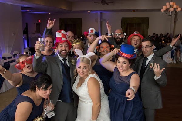 Beyond Your Dream Photobooths in Chicago portfolio