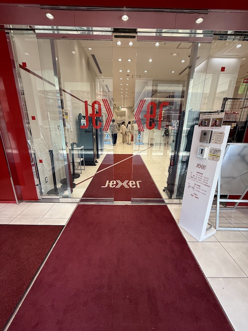 ジェクサー·フィットネス&スパ24 新宿 3