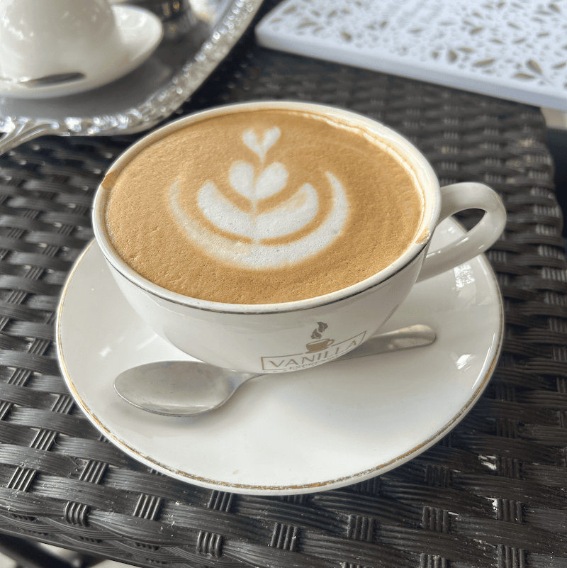 Vanilla Espresso French Café photo 4