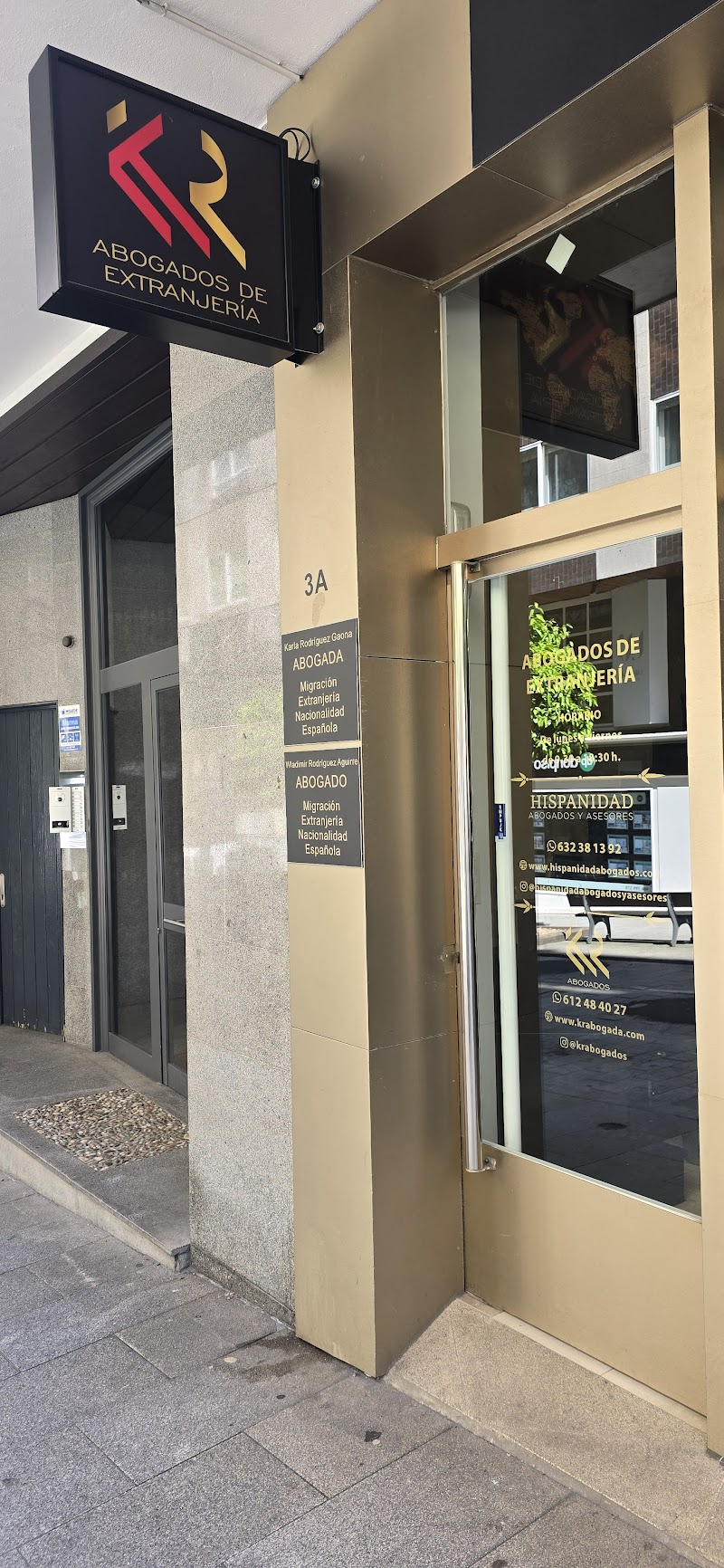 KR Abogados photo 3