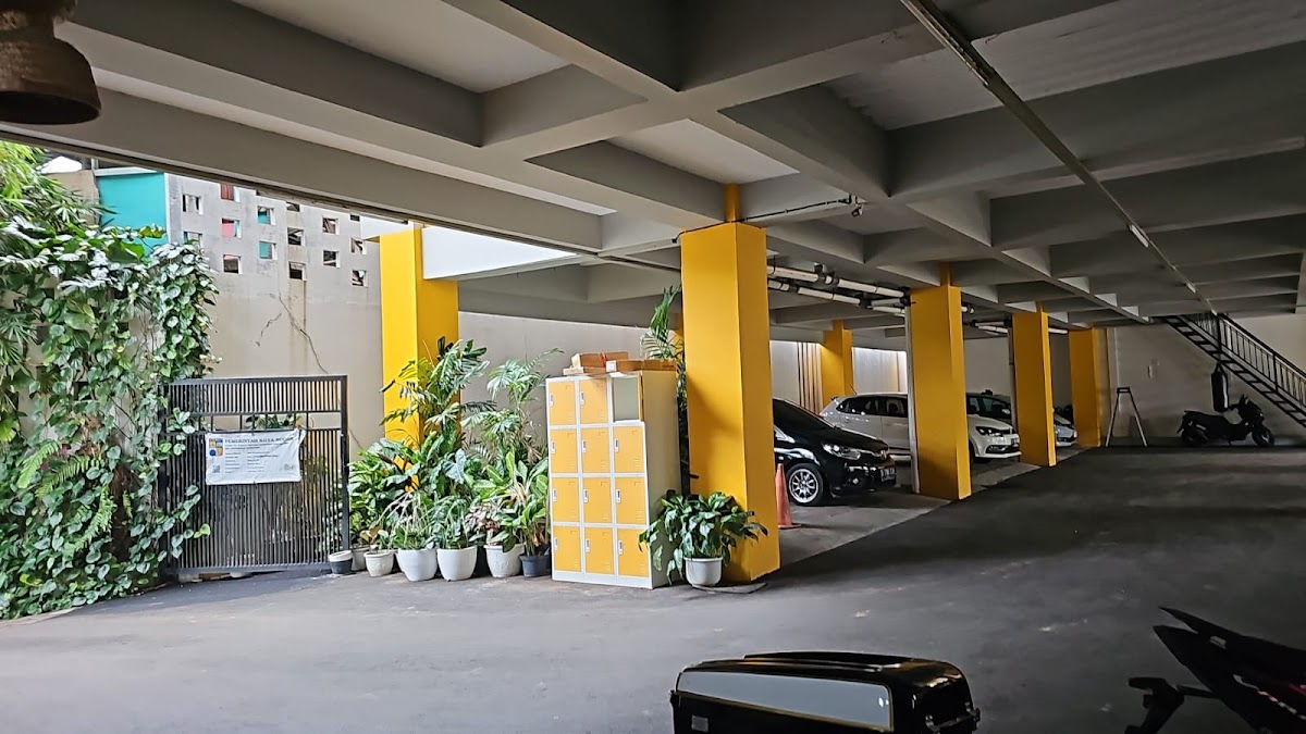 Across residence Pakuan
