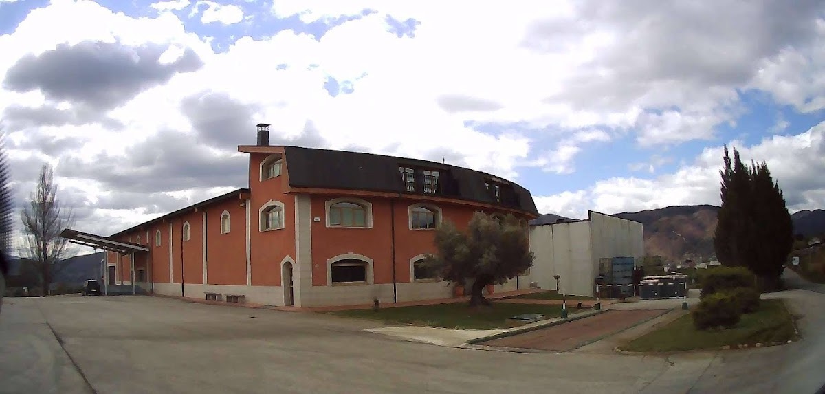 Bodegas Adriá, S.L.