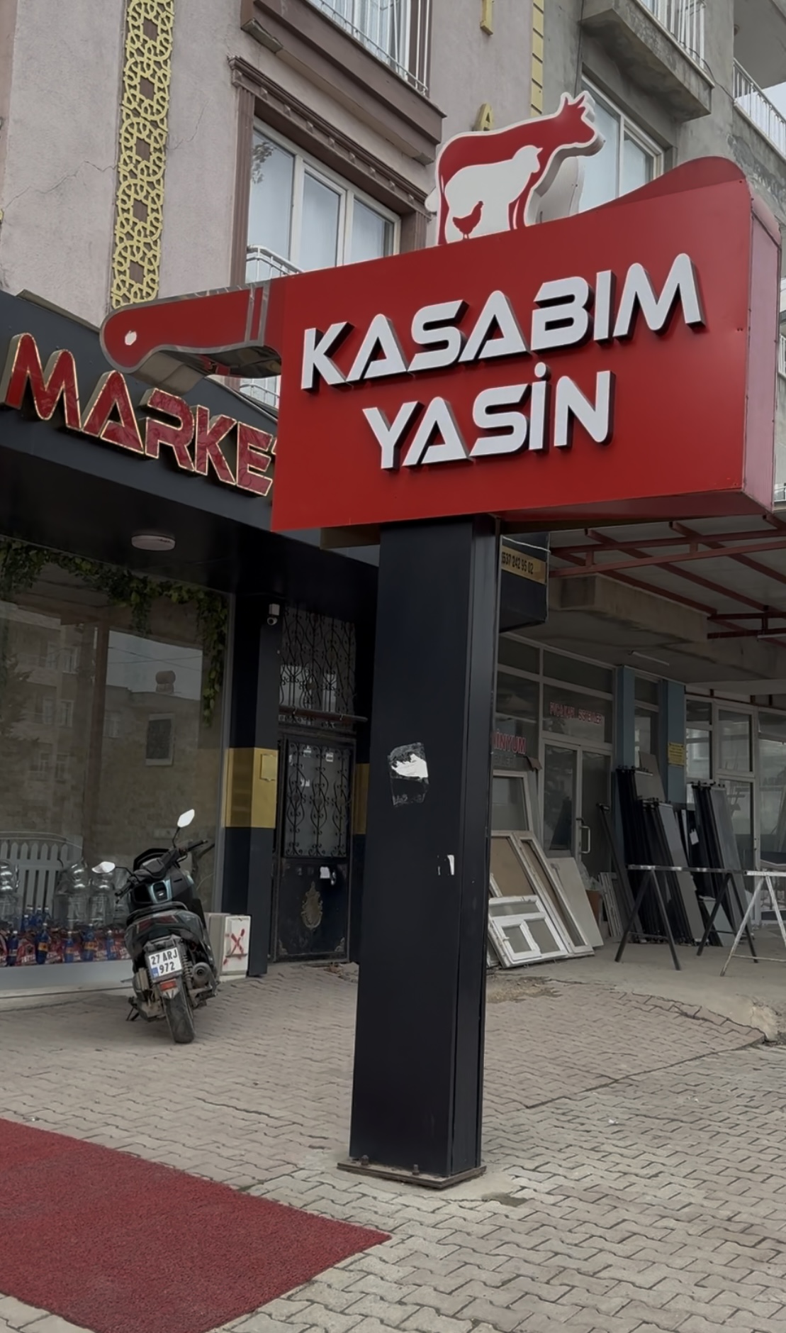 Kasap Yasin et kasab market mekanı