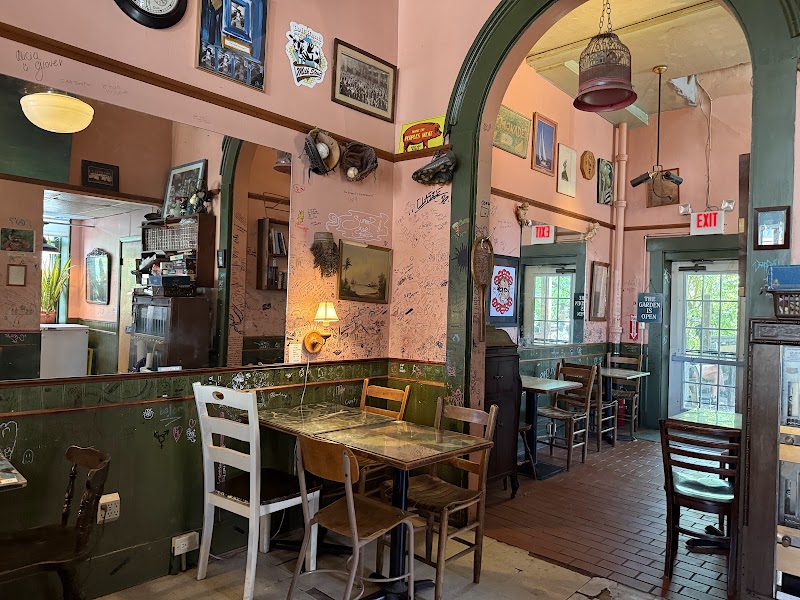 Highland Coffee House photo 3