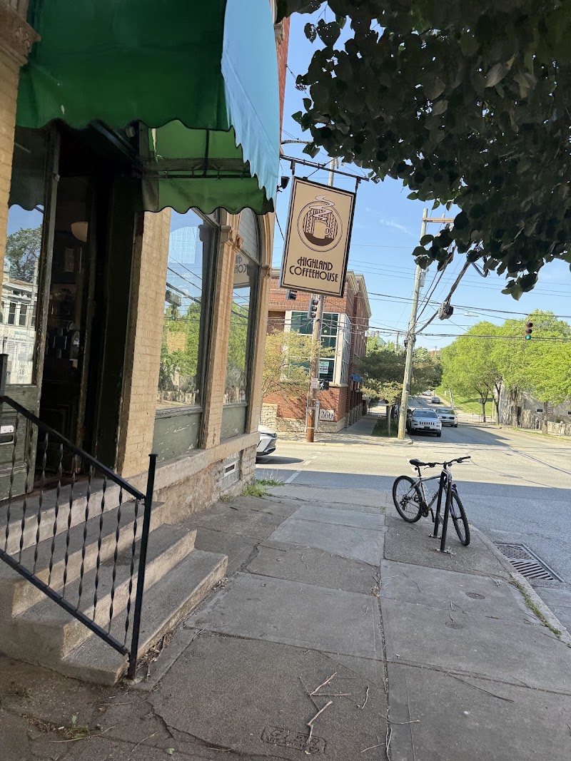 Highland Coffee House photo 4