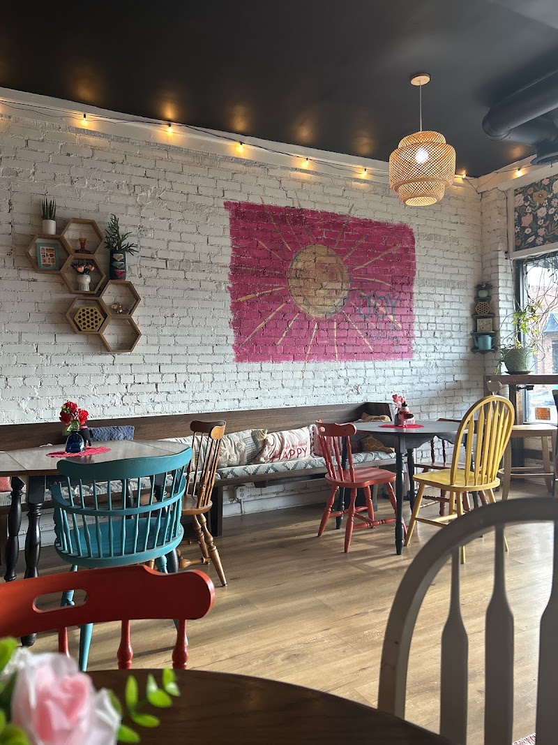 HoneyBee Coffee Cupboard photo 3