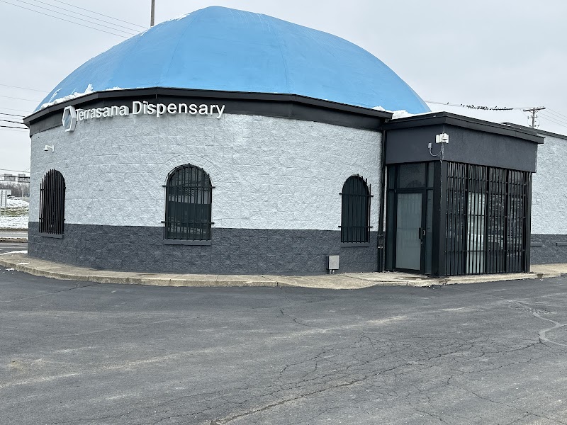 Video tour of Terrasana Dispensary - Livingston Ave retail environment