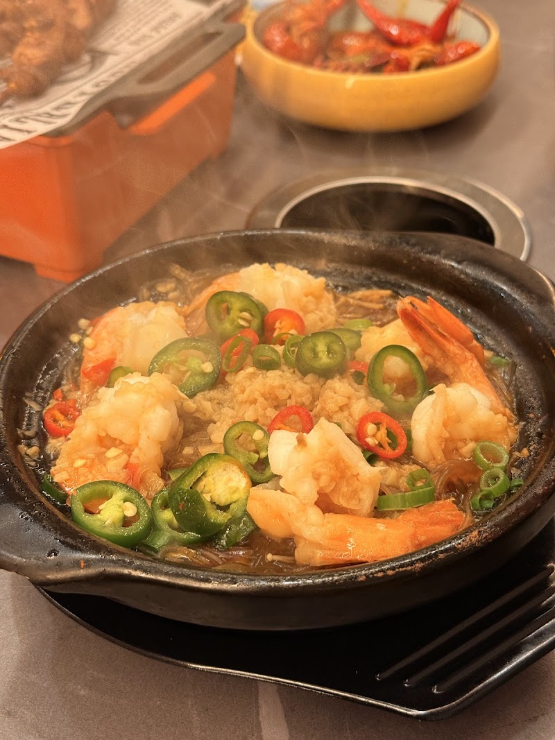 Dragon BBQ Bar 龍炭长烧烤吧·东北烧烤·炒菜 photo 9